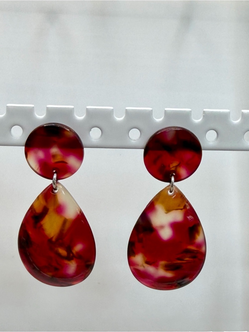 Marbled Teardrop Dangle Earrings - Pink & Red Mix